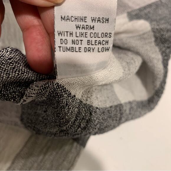 Habitat Clothes to live in Plaid Gray Button Down Shirt - Picture 14 of 15